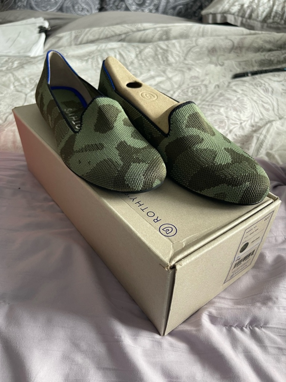 ROTHY’S 'The Loafer' Loafer Flats in Olive Camo Green Women’s Size 6 - Picture 2 of 16